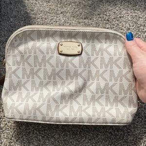 Michael Kors Crossbody Bag